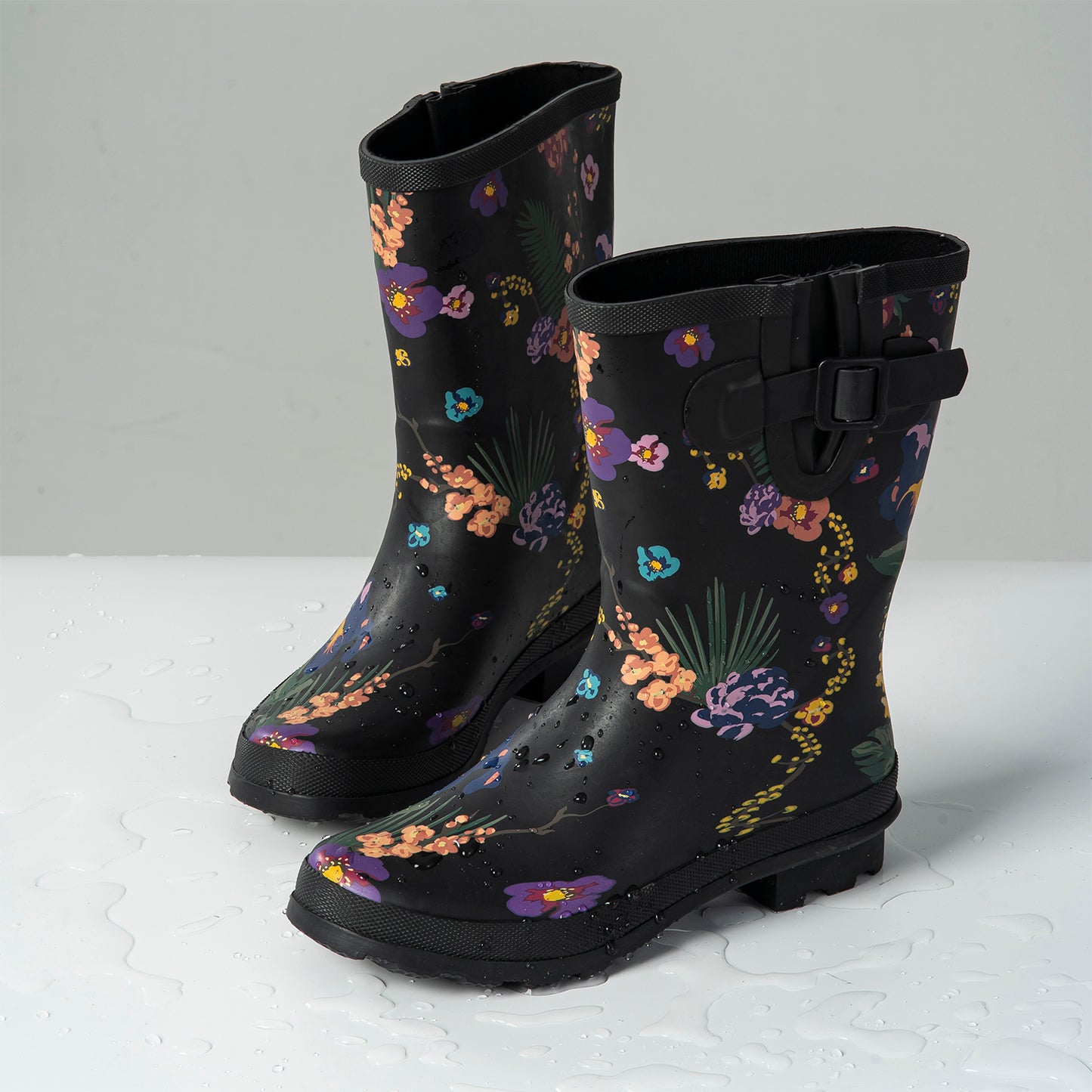 Sanfeng Black-Flower Mid Rainboots